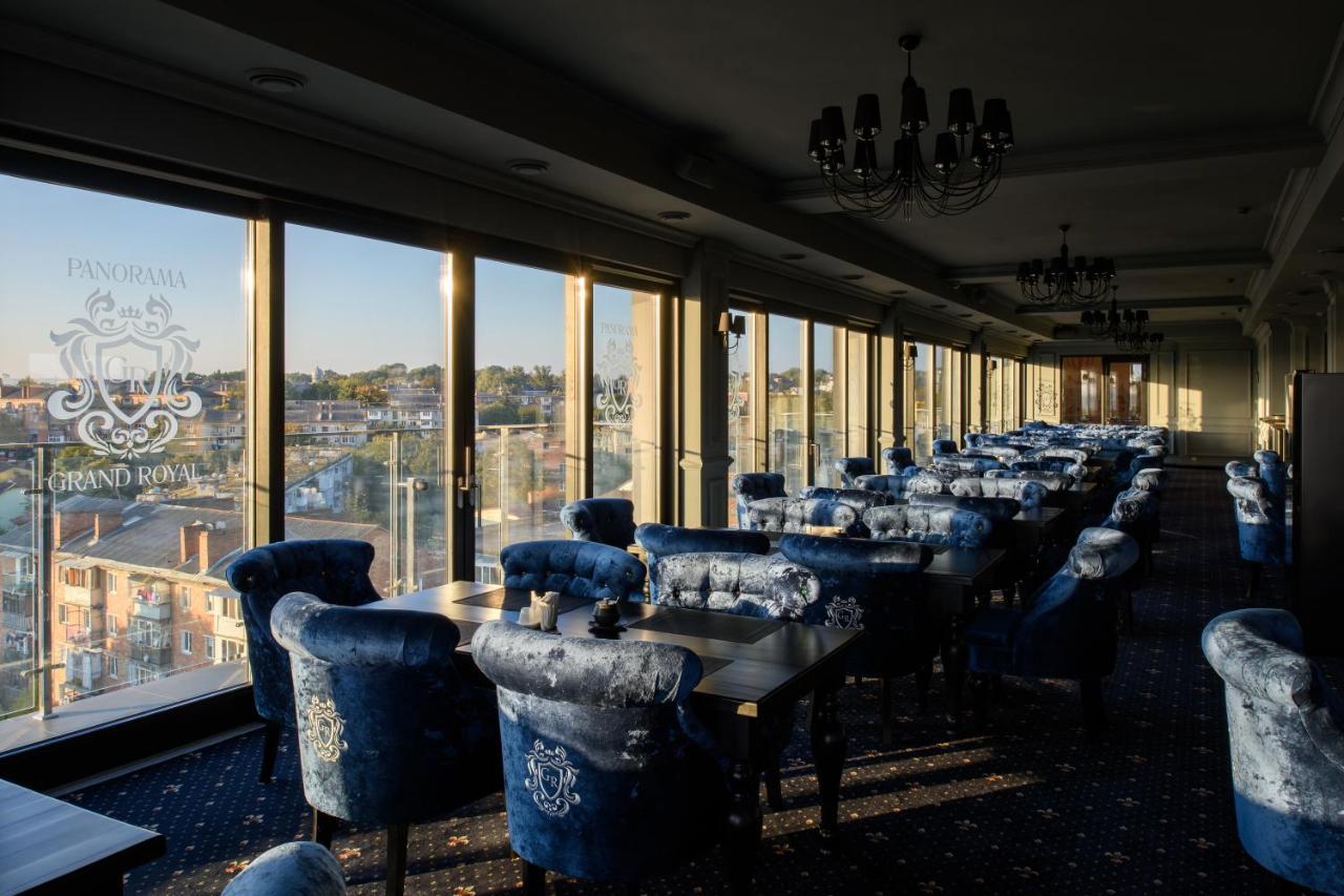 Grand Royal Hotel แชร์นิฟซี ภายนอก รูปภาพ